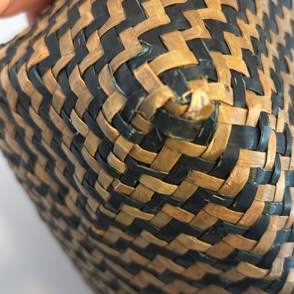 LAUREN RALPH LAUREN BLACK AND TAN WOVEN TOTE BAG MINI TOTE ATTACHED PRELOVED - Picture 15 of 16